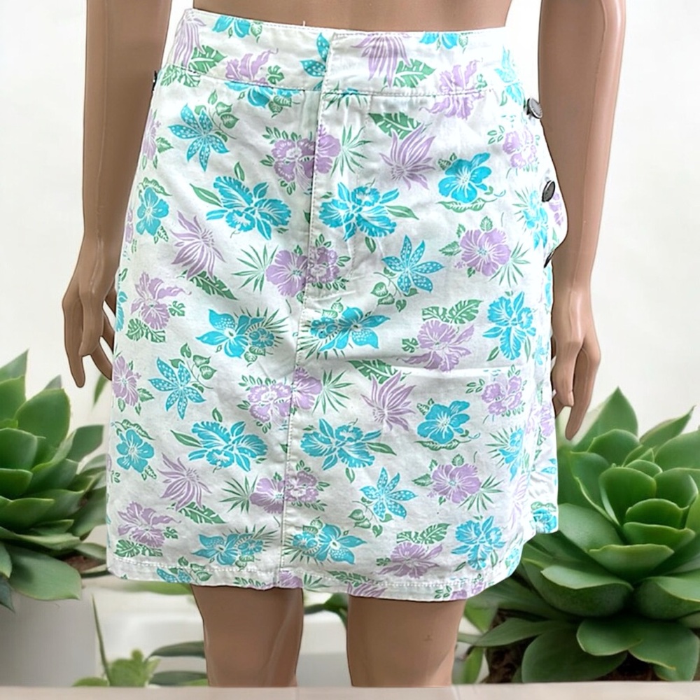 Liz Claiborne White Floral Lace Up Waist Skort - Picture 11 of 15